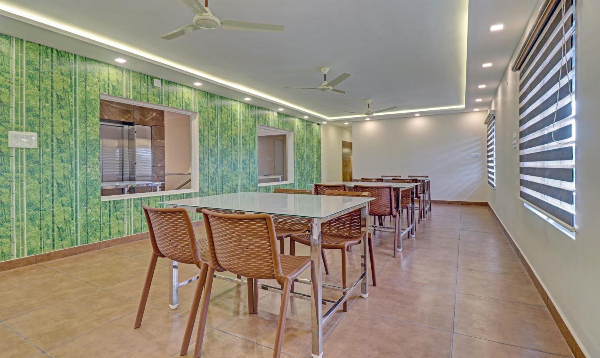 Hotel Treebo Golden Terminal, Kochi Airport Exteriér fotografie