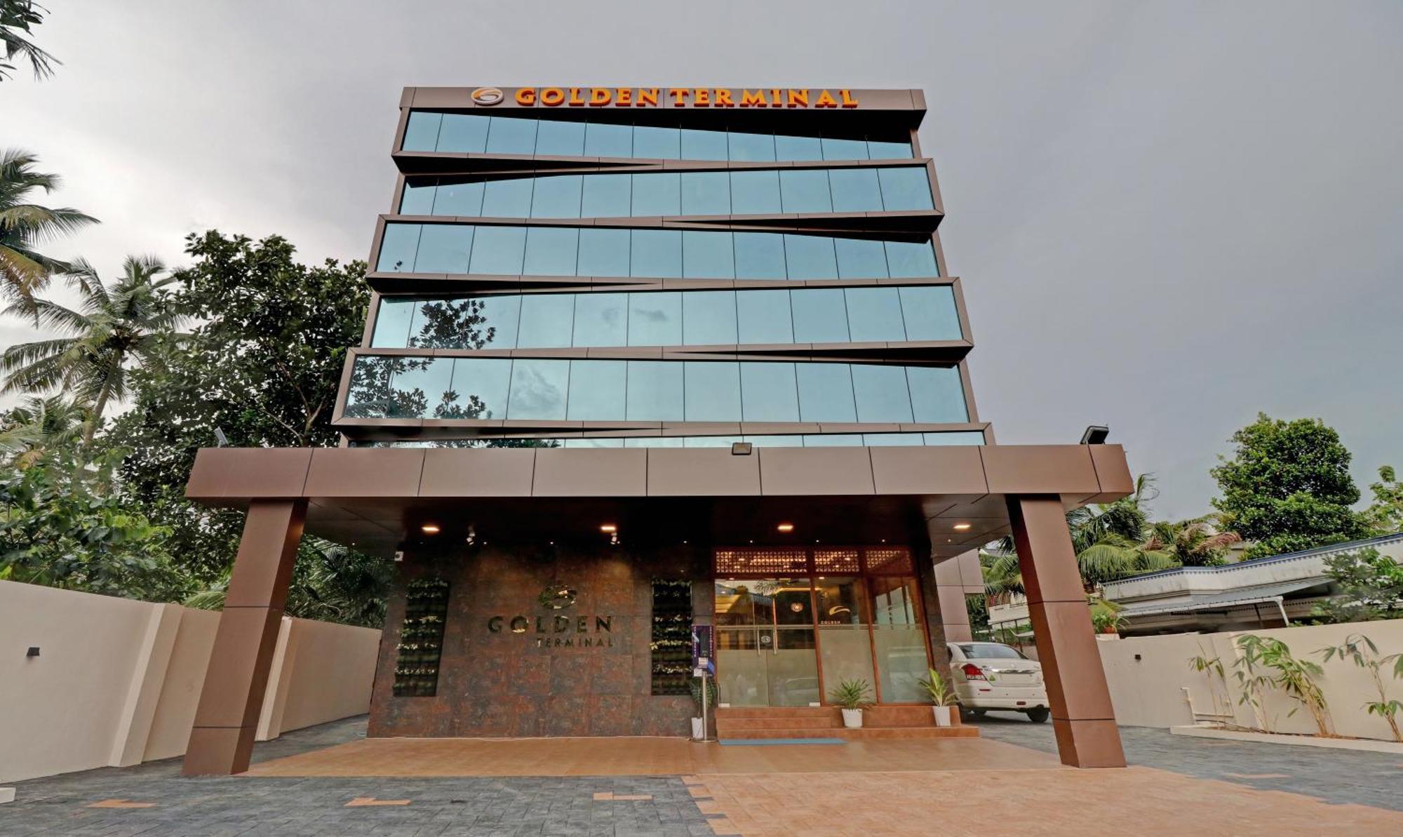 Hotel Treebo Golden Terminal, Kochi Airport Exteriér fotografie
