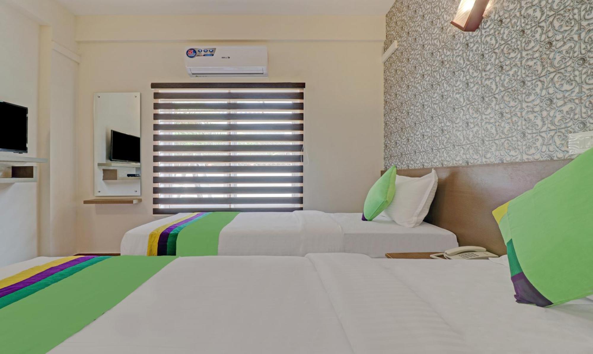 Hotel Treebo Golden Terminal, Kochi Airport Exteriér fotografie