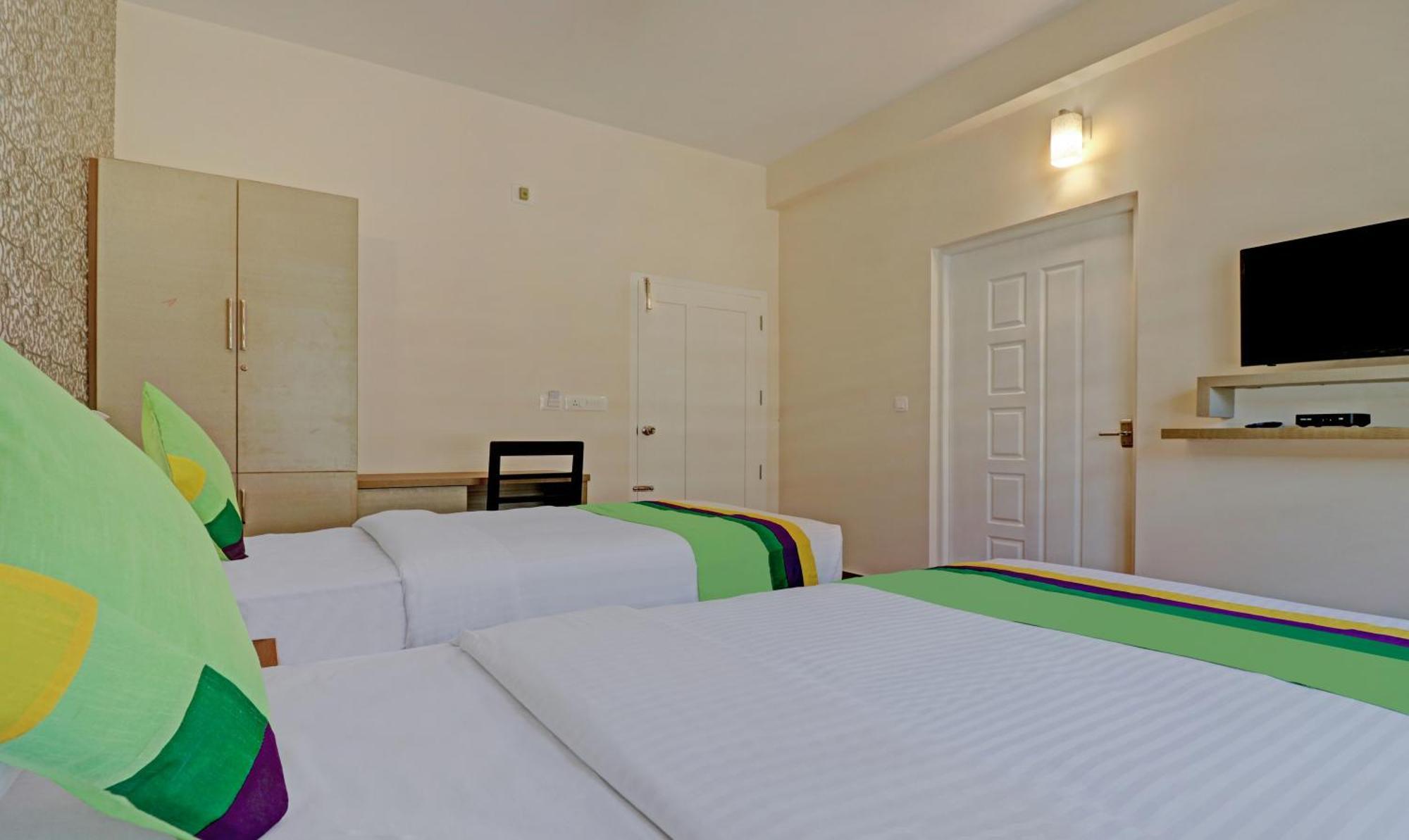 Hotel Treebo Golden Terminal, Kochi Airport Exteriér fotografie