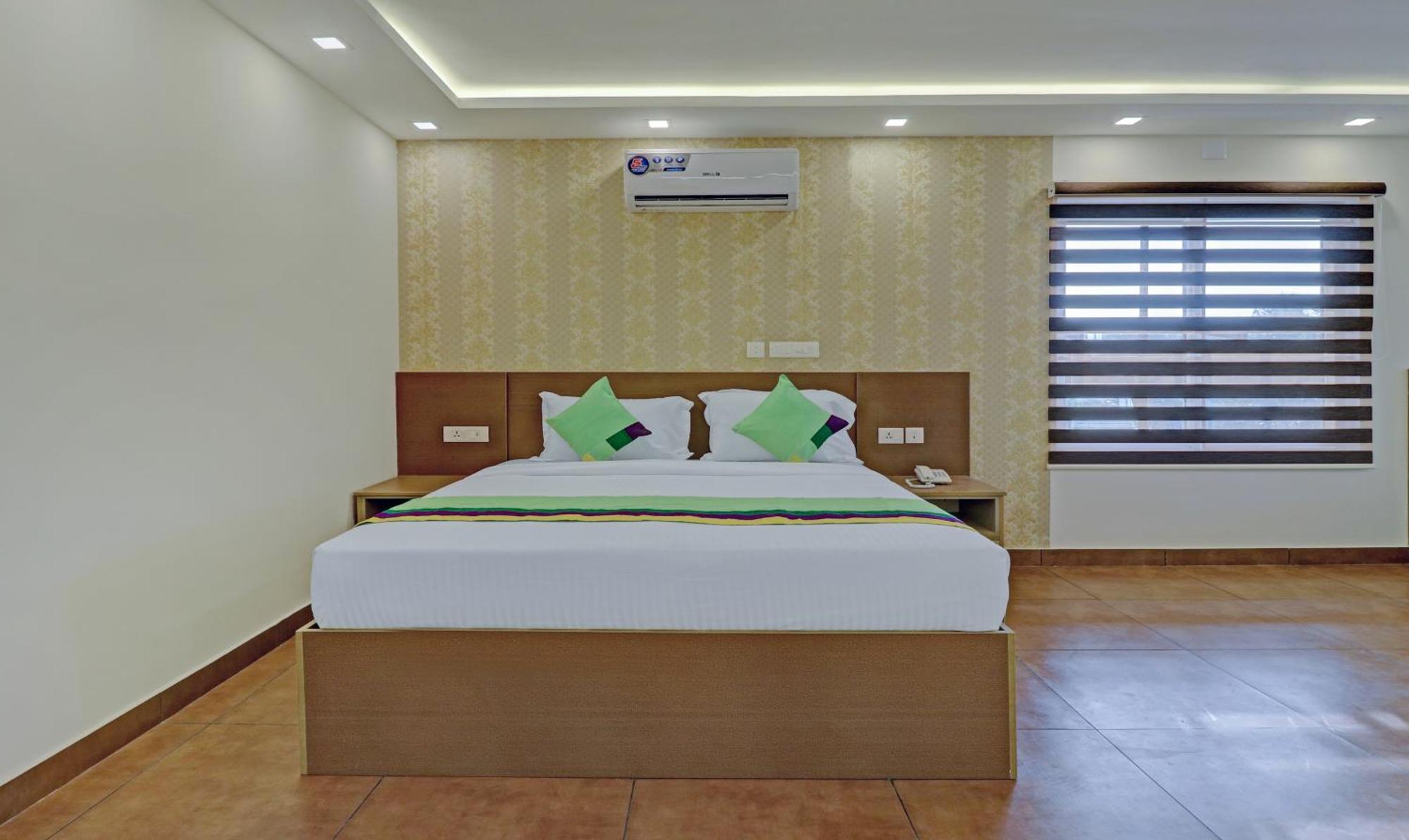 Hotel Treebo Golden Terminal, Kochi Airport Exteriér fotografie